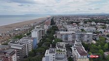 A Rimini i giovani riscoprono il lavoro estivo