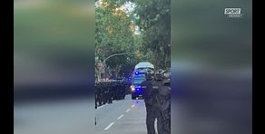 Disintegrato il pullman del Real Madrid: il video da dentro fa paura