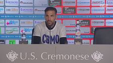 Como in Champions, si scatena la festa in sala stampa