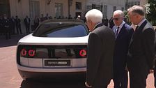 Sergio Mattarella incontra la Ferrari Luce