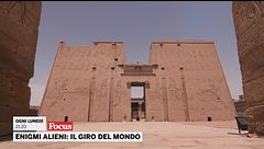 Enigmi alieni: il giro del mondo