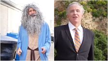 Dai Simpson alla Casa Bianca, Dan Greaney si candida… vestito da profeta