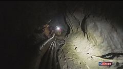 Laos, i soccorritori consegnano cibo e coperte ai minatori intrappolati nella grotta