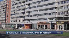 Breaking News delle 21.30 | Drone russo in Romani, Nato in allerta