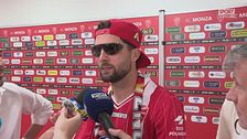 Cutrone, festa con occhiali alla Thuram: "Arrivato qui solo per la A"