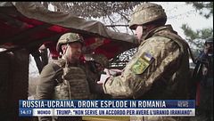 Breaking News delle 14.00 | Russia-Ucraina, drone esplode in Romania
