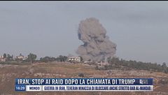 Breaking News delle 16.00 | Iran, stop ai raid dopo la chiamata di Trump