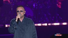 Gigi D'Alessio conquista la Reggia di Caserta