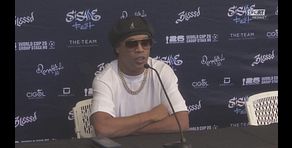 Ronaldinho: "Ravenna? Il 23 giugno ci sarà un annuncio con tante sorprese"