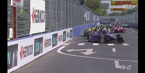 L'impressionante incidente di Ticktum in Formula E