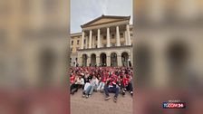 Mondiali 2026, i tifosi della Norvegia fanno la "Viking Row" a Oslo