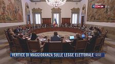 Breaking News delle 21.30 | Vertice di maggioranza sulla legge elettorale