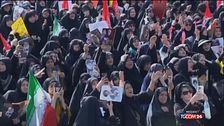 Teheran, migliaia di fedeli in piazza per i funerali di Khamenei