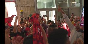 Marocco ai quarti di finale: a Milano esplode la festa