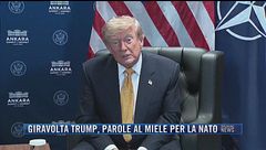 Breaking News delle 21.30 | Giravolta Trump, parole al miele per la Nato