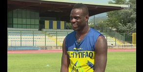Balotelli su Ibrahimovic: "Zlatan è dirigente di Zlatan"