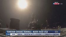 Breaking News delle 11.00 | Teheran chiude Hormuz, nuovi raid Usa