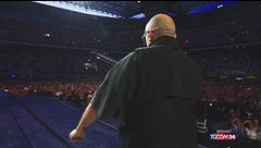 Max Pezzali incanta San Siro ancora una volta