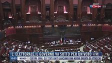 Breaking News delle 11.00 | Legge elettorale, il governo va sotto per un voto