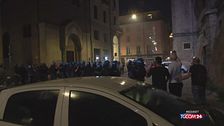 Morto ammanettato, Bologna a ferro e fuoco