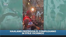 Haaland con il casco vichingo