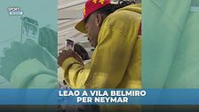 Leao ospite illustre del Santos: esulta al gol dell'idolo Neymar