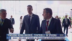 Breaking News delle 11.00 | Tensione Roma-Madrid, controlli in Spagna