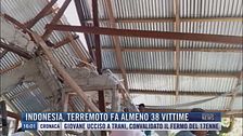 Breaking News delle 16.00 | Indonesia, terremoto fa almeno 38 vittime