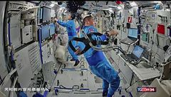 In orbita con i takonauti della missione cinese Shenzhou-23