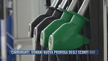Breaking News delle 21.30 | Carburanti, domani nuova proroga degli sconti