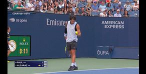 Us Open: Alcaraz batte Paul in tre set e vola ai quarti