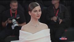 La passerella della mostra del cinema di Venezia, ecco tutti i look
