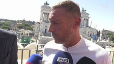 Totti si dà al basket, ma sulla Roma dice...