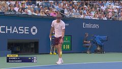Zverev primo finalista agli Us Open: battuto Khachanov