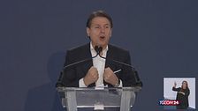 Conte chiude la due giorni di Nova:""Oggi siamo costretti a essere radicali"