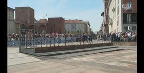 Addio Mazzola, l'applauso dei tifosi dell'Inter alla delegazione Juve con Carnevali e Massara