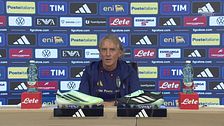 Mancini: "Per vincere dobbiamo giocar bene e divertirci"