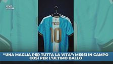 Messi presenta la maglia che indosserà per l'ultimo ballo con l'Argentina