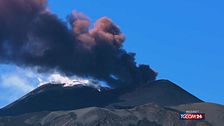 L'Etna si è riacceso