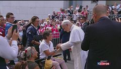 Lourdes, Papa Leone XIV visita uomini e donne affetti da malattie