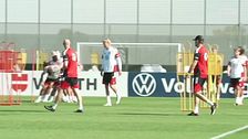Germania, Schlotterbeck si fa male in allenamento sotto gli occhi di Klopp e… Woltemade