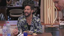 Alex e Marina: si accende lo scontro a tavola