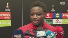 Amorim disse "I love Cisse", tu ti senti di ricambiare? "No, dai, ho un gran rapporto con il mister…"