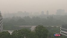 Singapore avvolta da una fitta coltre di smog a causa dei tanti incendi