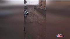 Nubifragio sul'Isola d'Elba, strade allagate e auto intrappolate