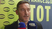 Totti: "Mi piacerebbe giocare in questa Roma"