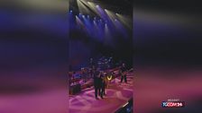 Cesare Cremonini e Malika cantano "Cose Molto Piccole" dal nuovo album "Amateur"