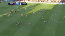 La sfida all'impossibile: il clamoroso gol sbagliato a porta vuota in Australia