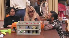 La rabbia di Valeria nei confronti di Alex
