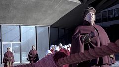 Ep. 7 - Sotto il suo occhio